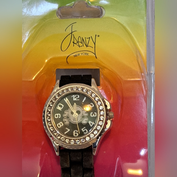 *free with purchase* brand new Franzy New York watch - Picture 3 of 7